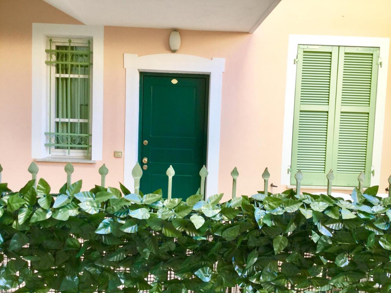 La Villetta Appartamenti Per Vacanze Finale Ligure Exterior photo
