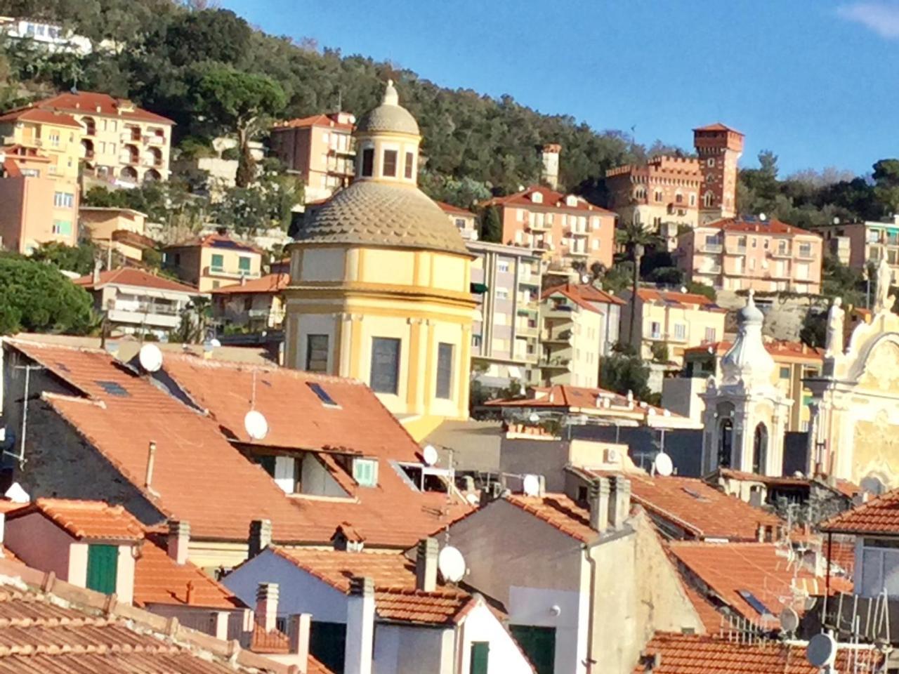 La Villetta Appartamenti Per Vacanze Finale Ligure Exterior photo