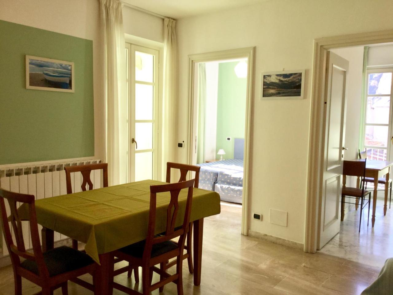 La Villetta Appartamenti Per Vacanze Finale Ligure Exterior photo