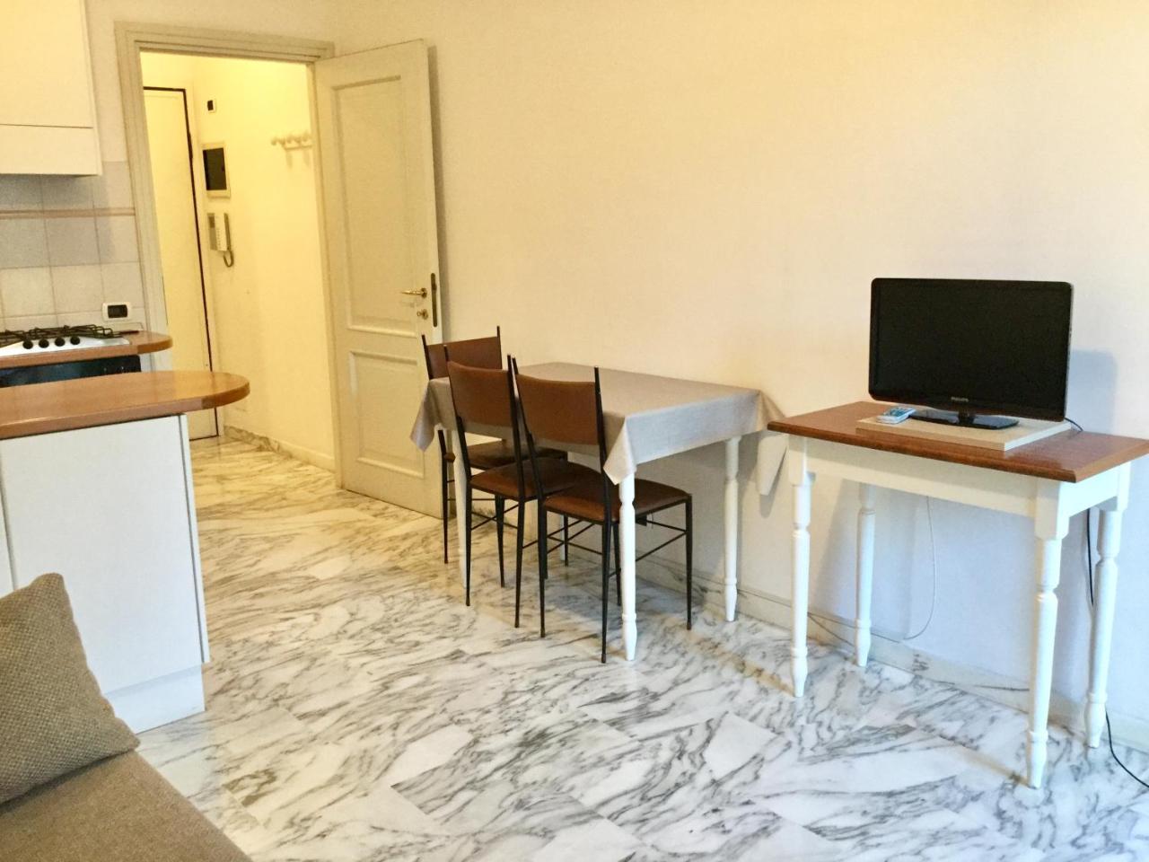 La Villetta Appartamenti Per Vacanze Finale Ligure Exterior photo