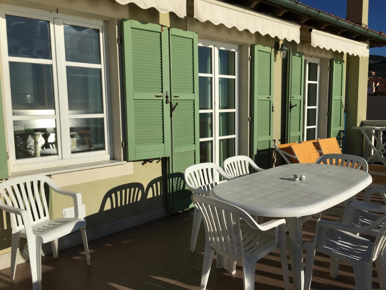 La Villetta Appartamenti Per Vacanze Finale Ligure Exterior photo